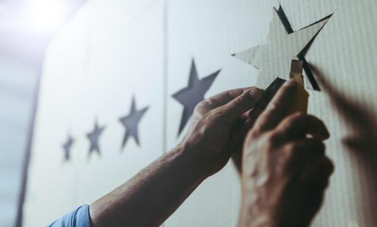 Opinie Google – jak dodać, usuwać i reagować na oceny klientów?